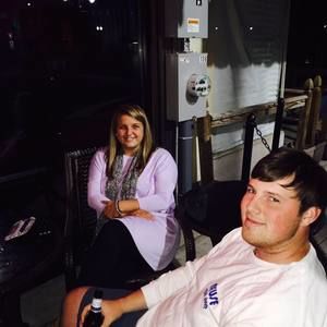 Meet your Posher, Joel